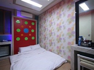 Pohang Wow Motel Buitenkant foto
